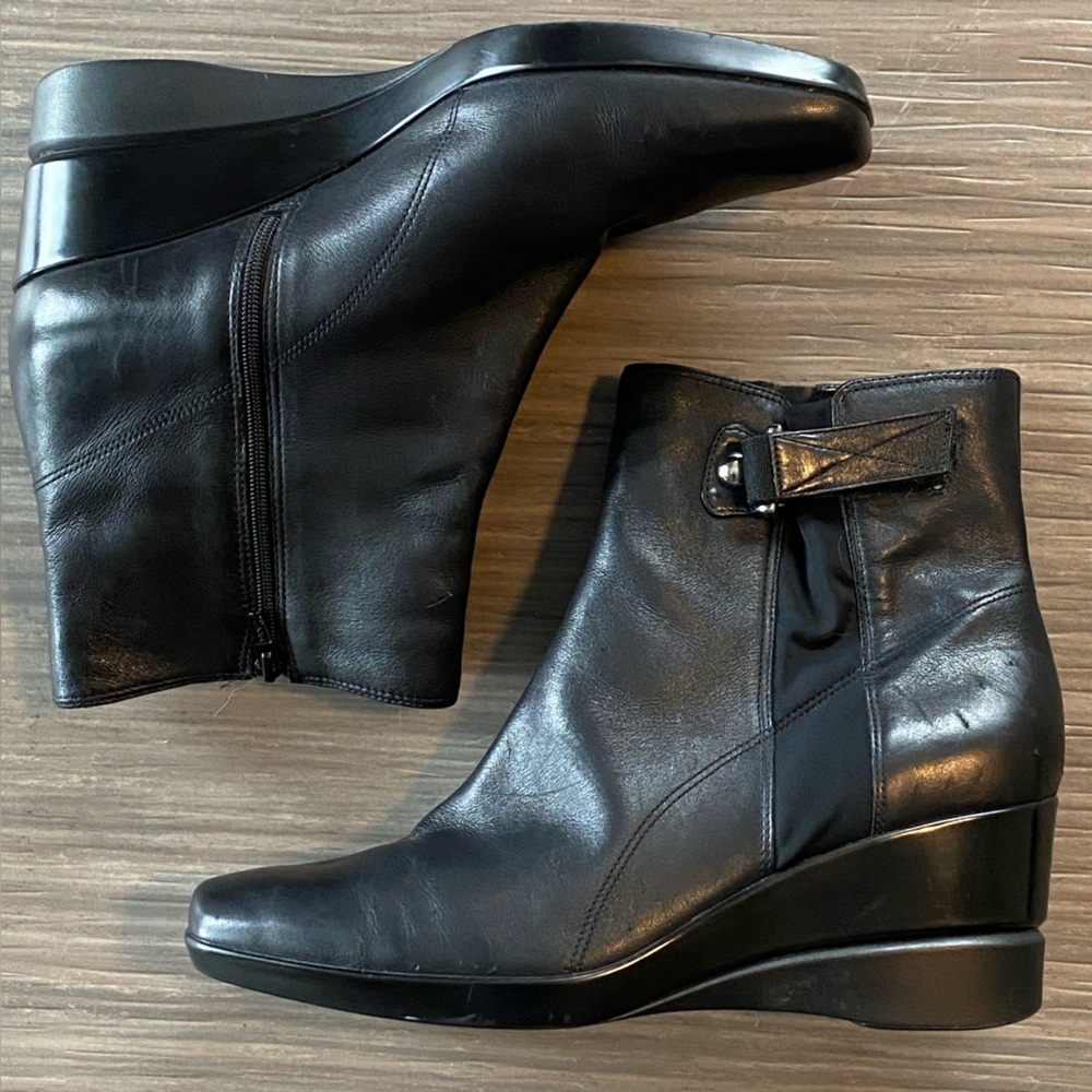 NATURALIZER Signature "Netta" Black Leather Wedge Ankle Zip Boots - 9B - Picture 7 of 7